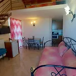 Akrogiali Apartman *