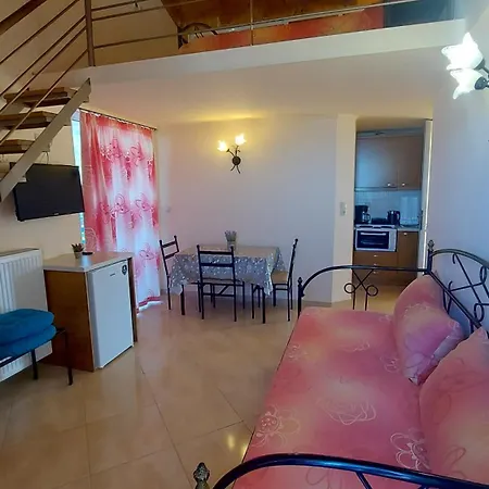 Akrogiali Míloi