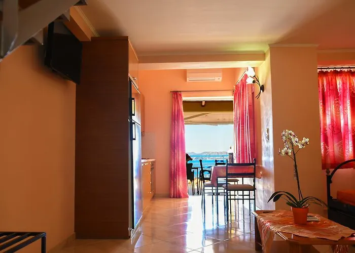 Akrogiali Apartman Míli